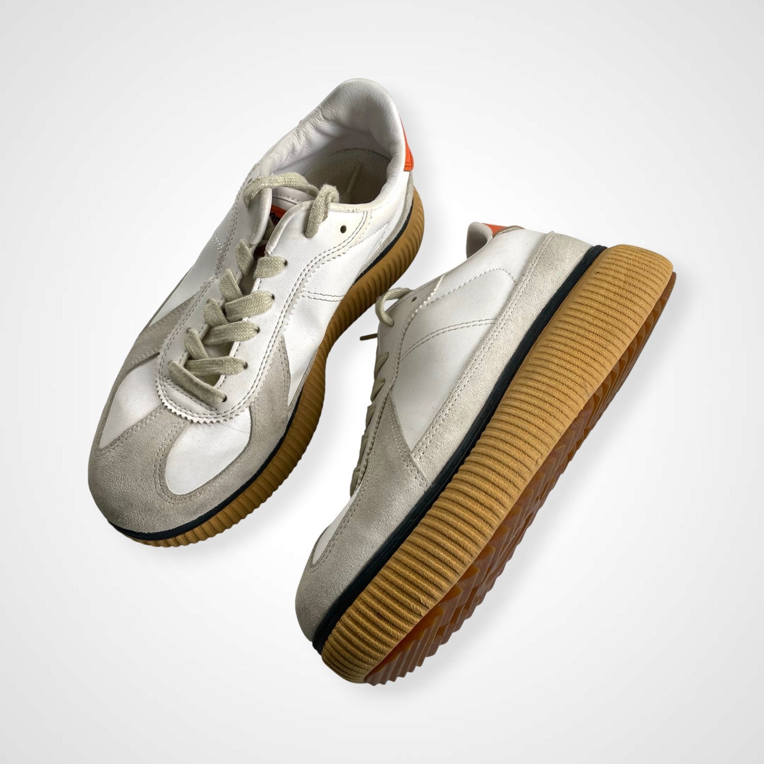 onitsuka tiger オニツカタイガー / DELECITY 厚底スニーカー 参考定価