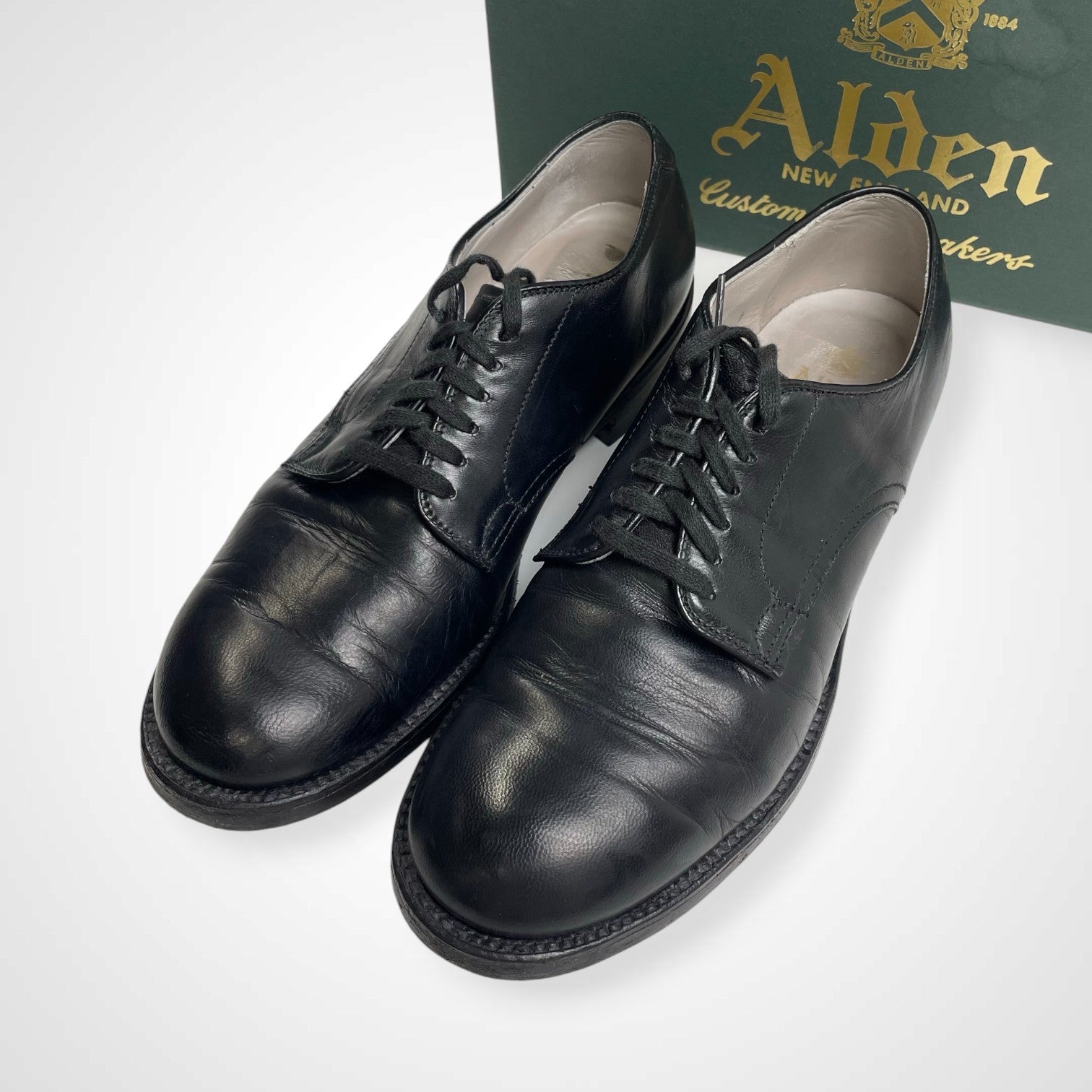 Alden オールデン / 6アイレット・プレーントゥ キッドレザー