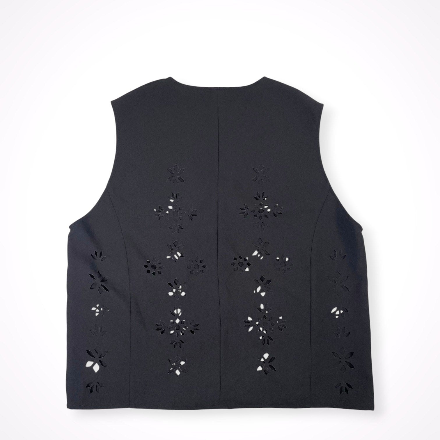 HARE / フラワーモチーフレーザーカットベスト 参考定価：13,000+tax SIZE:FREE