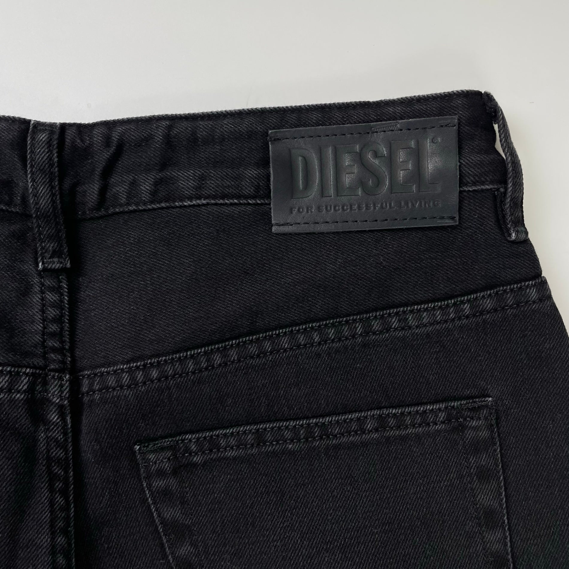DIESEL ディーゼル / D-REGGY ワイドデニムパンツ 参考定価：30,000程度 SIZE:W27