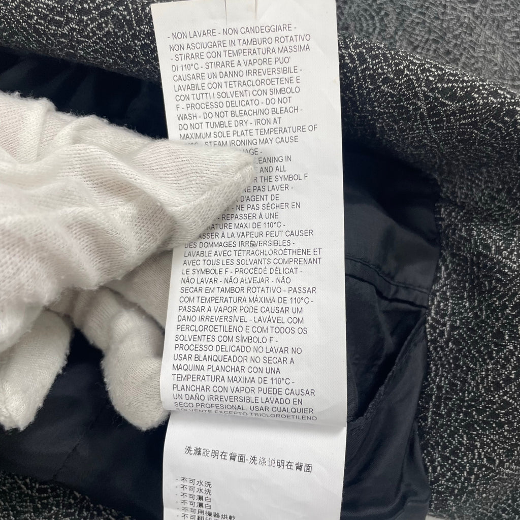 EMPORIO ARMANI / ジャガード織テーラードジャケット 参考定価：80,000程度 SIZE:48