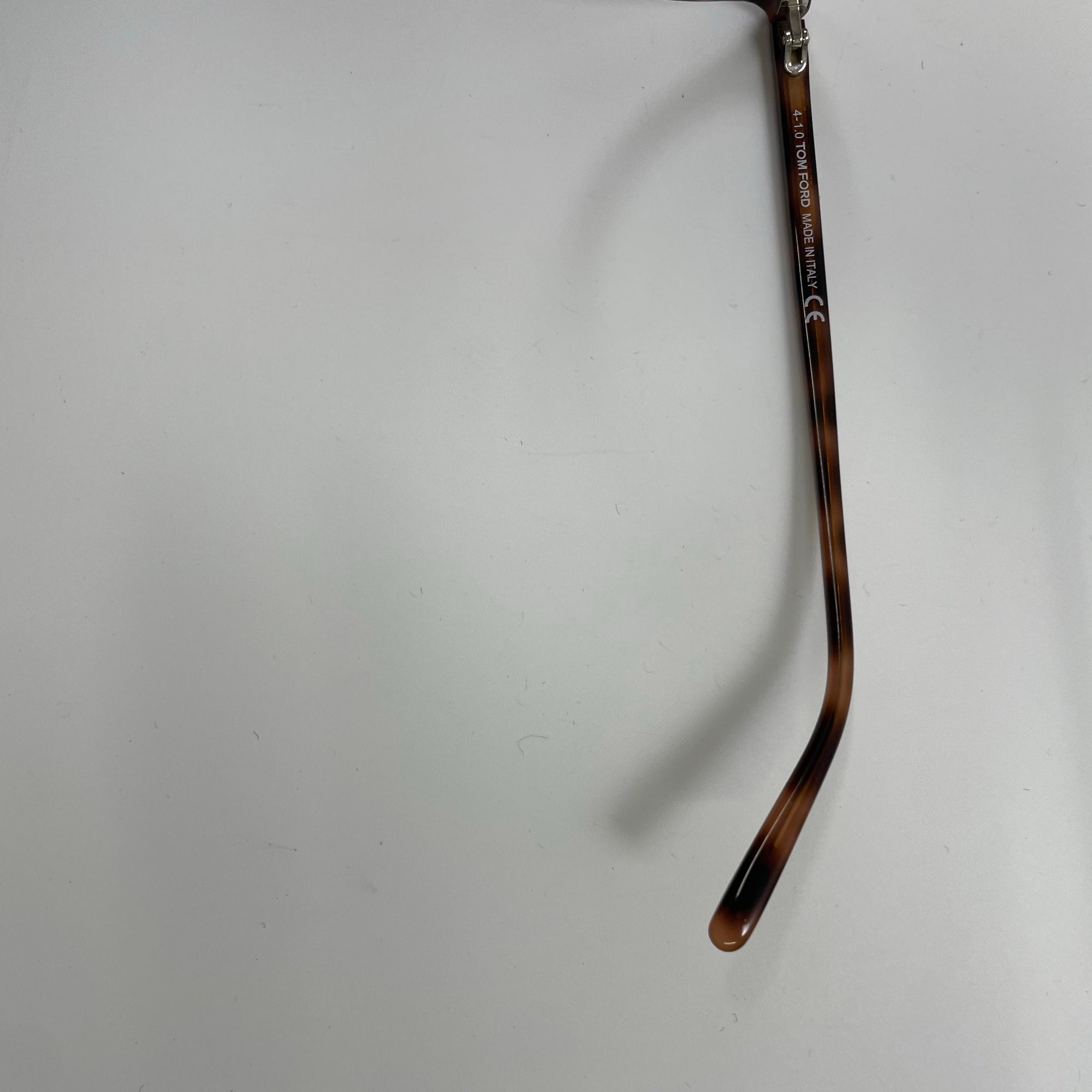 TOM FORD / ボストン型アイウェア 参考定価：63,000+tax SIZE:51□21-145