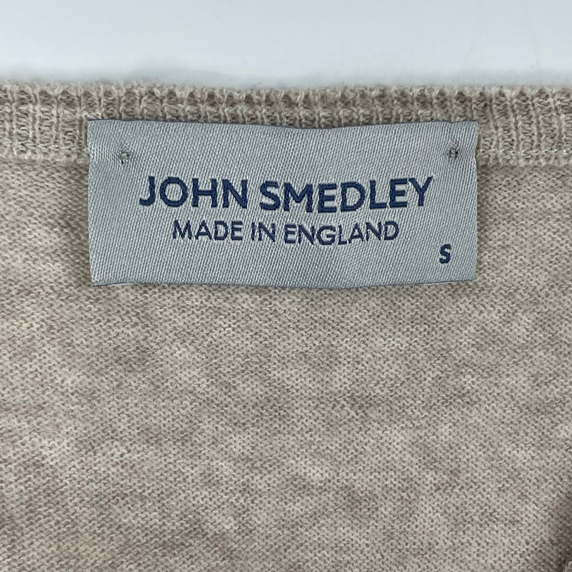 JOHN SMEDLEY / 英国製ウールVネックニット 参考定価：42,000程度 SIZE:S