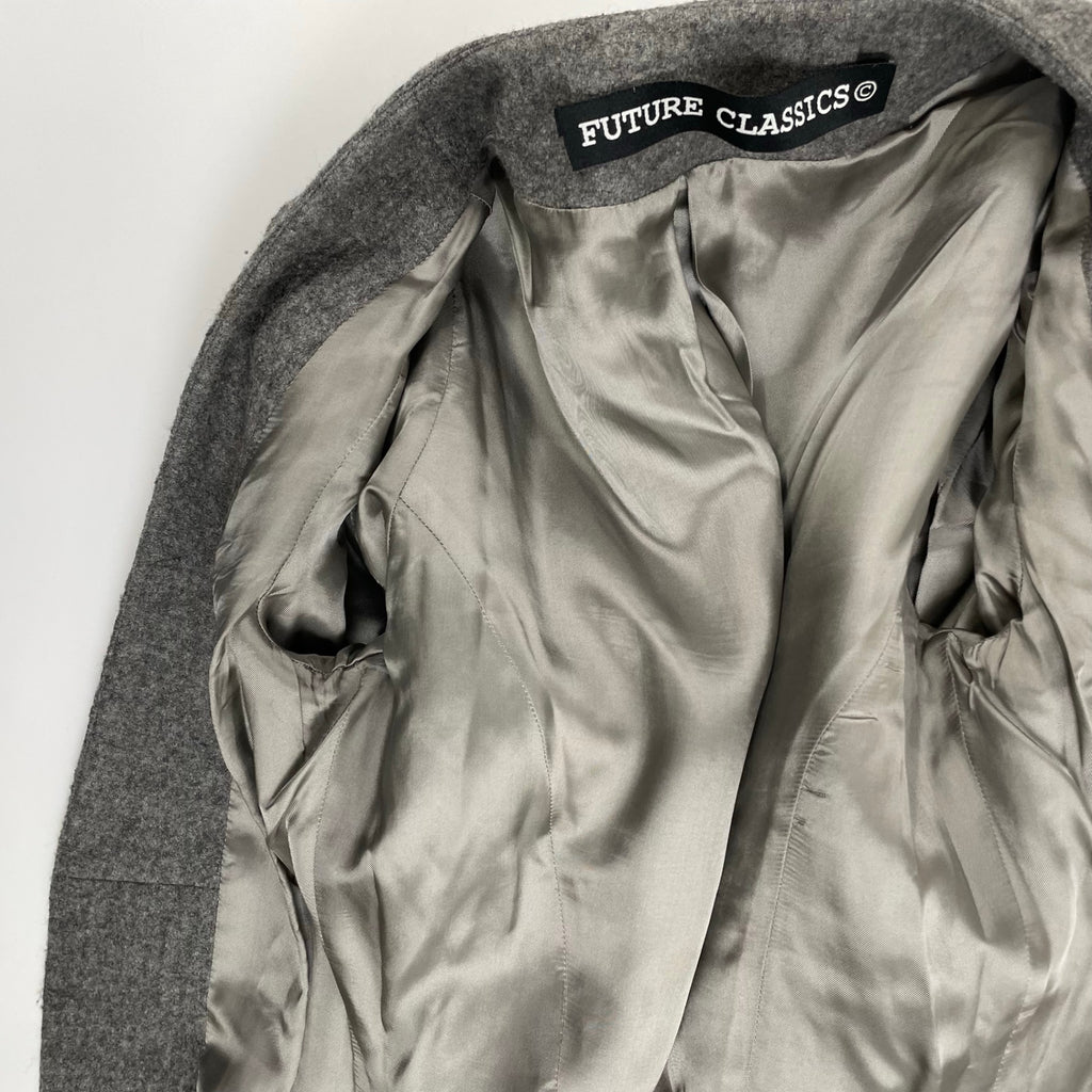 FUTURE CLASSICS フューチャークラシックス / 立体テーラードコート RESTIR取扱い 参考定価：80,000程度 SIZE:S-M程度