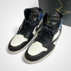 STAN GLS スタン ジーエルエス S.CURVE STUDIO / AJ1 TRAVIS パイソンカスタム 参考定価：300,000程度 SIZE：9(27cm程度)