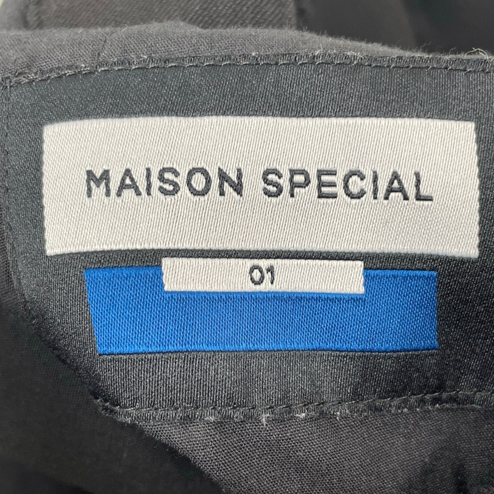 MAISON SPECIAL / OUTLAST/アウトラスト ワイドテーパードスラックス 参考定価：17,200+tax SIZE:01