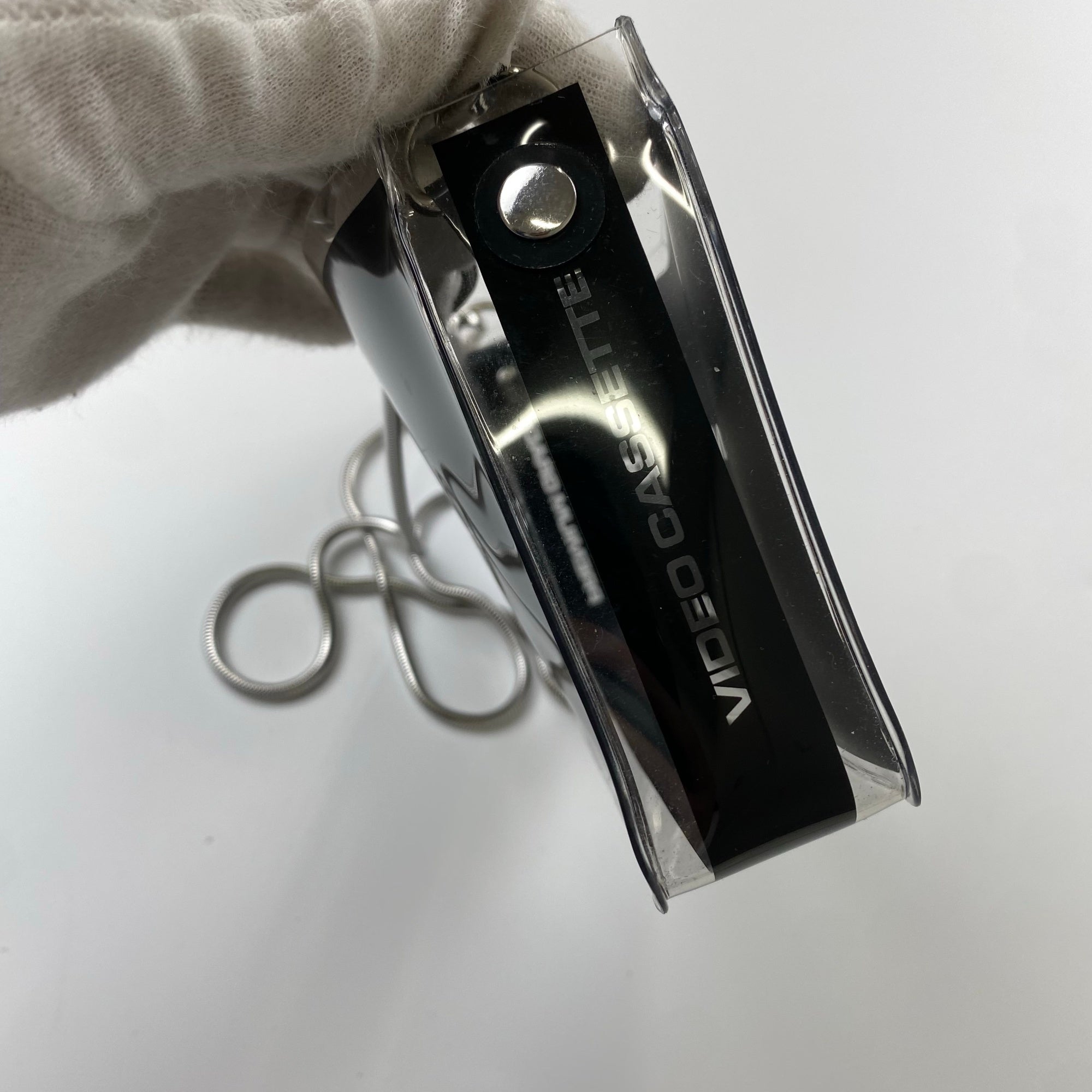 nana-nana ナナ ナナ / PVC VIDEO CASSETTE BAG チェーンショルダー バッグ 参考定価：9,000+tax