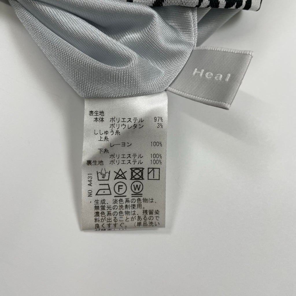 Heal Creek ヒールクリーク / ゴルフセットアップ 青木 瀬令奈 参考定価：35,000程度 SIZE:42