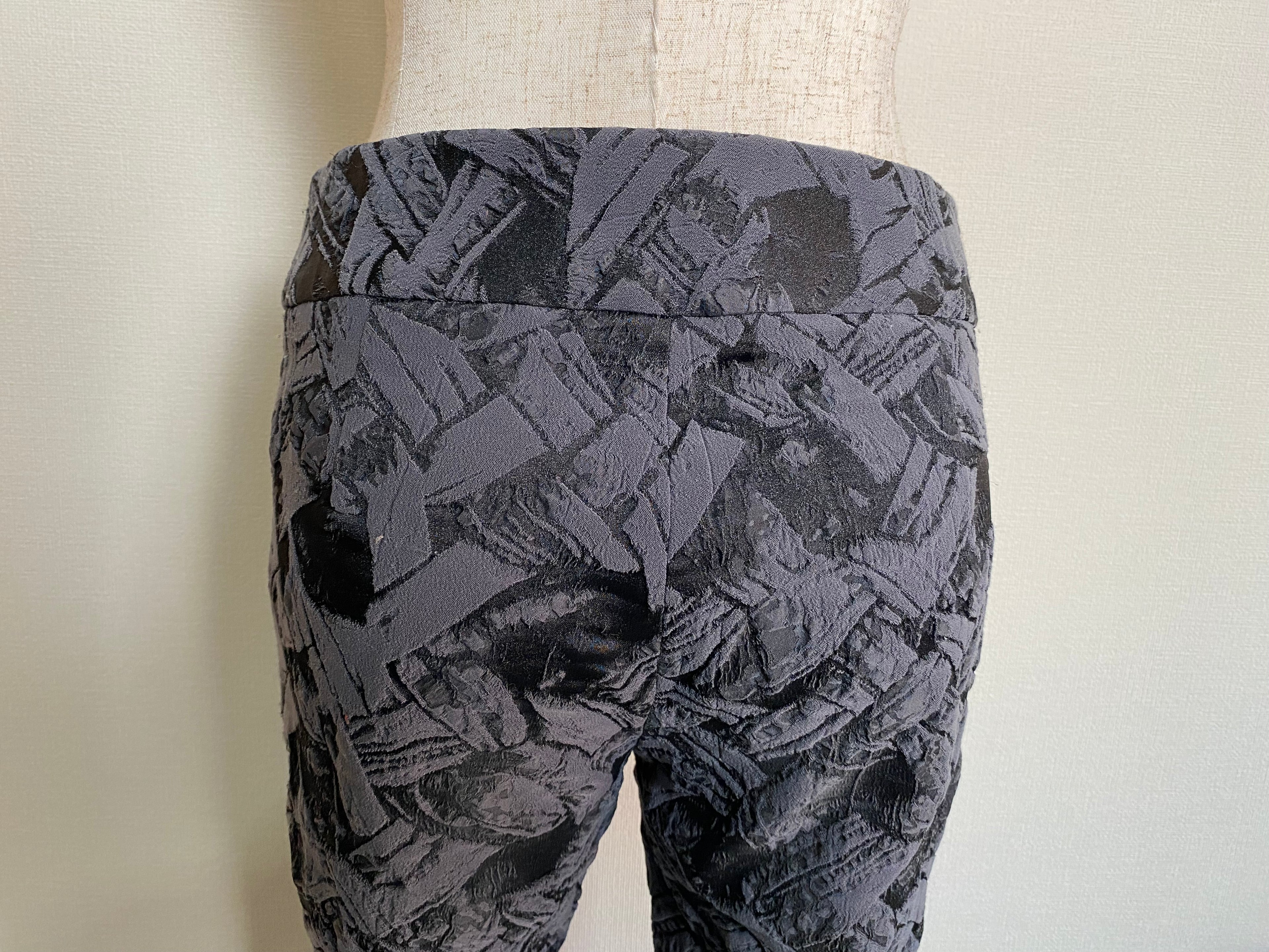 ISSEY MIYAKE イッセイミヤケ ジャガード 織柄 ストレッチ パンツ