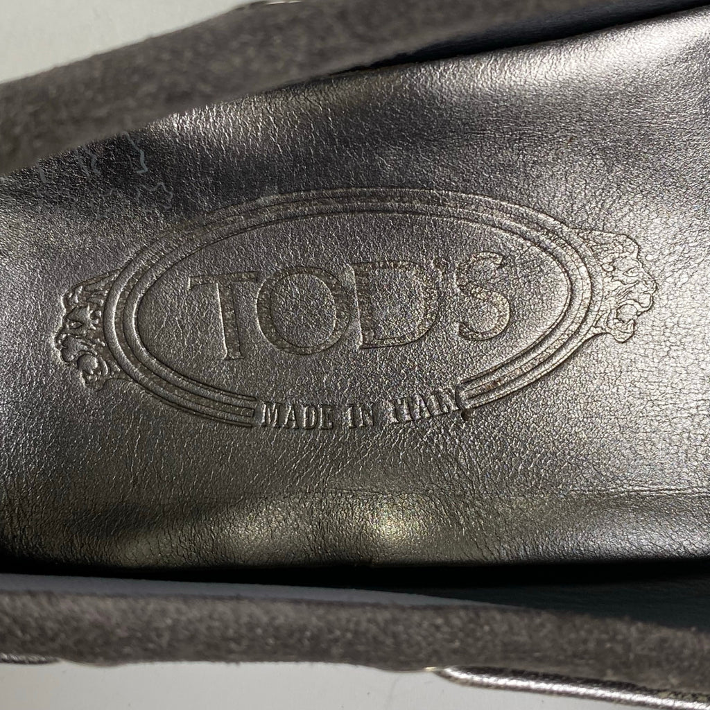 TOD'S トッズ / ドライビングシューズ グレー 参考定価：40,000程度 SIZE:37 1/2(24.5cm程度)