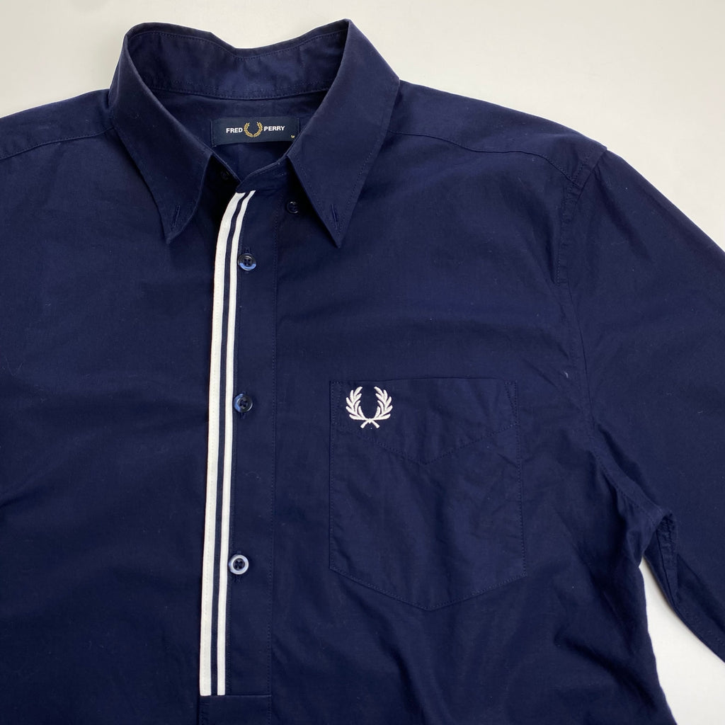 FRED PERRY フレッドペリー / TAPED PLACKET SHIRT エンブレム シャツ 参考定価：14,000+tax SIZE:M