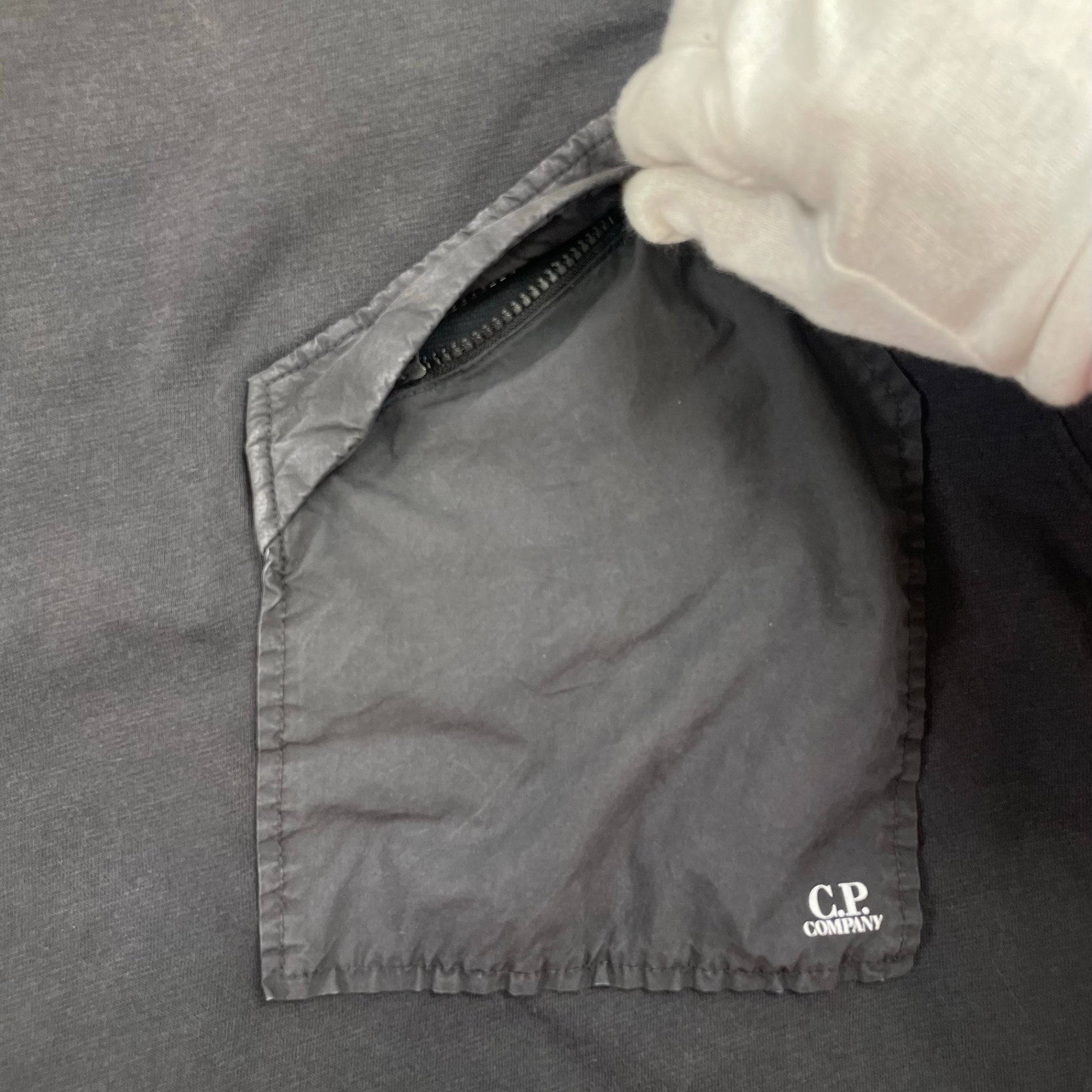 C.P. COMPANY シーピーカンパニー / ジップポケットフェードTEE イタリア製 SIZE:M