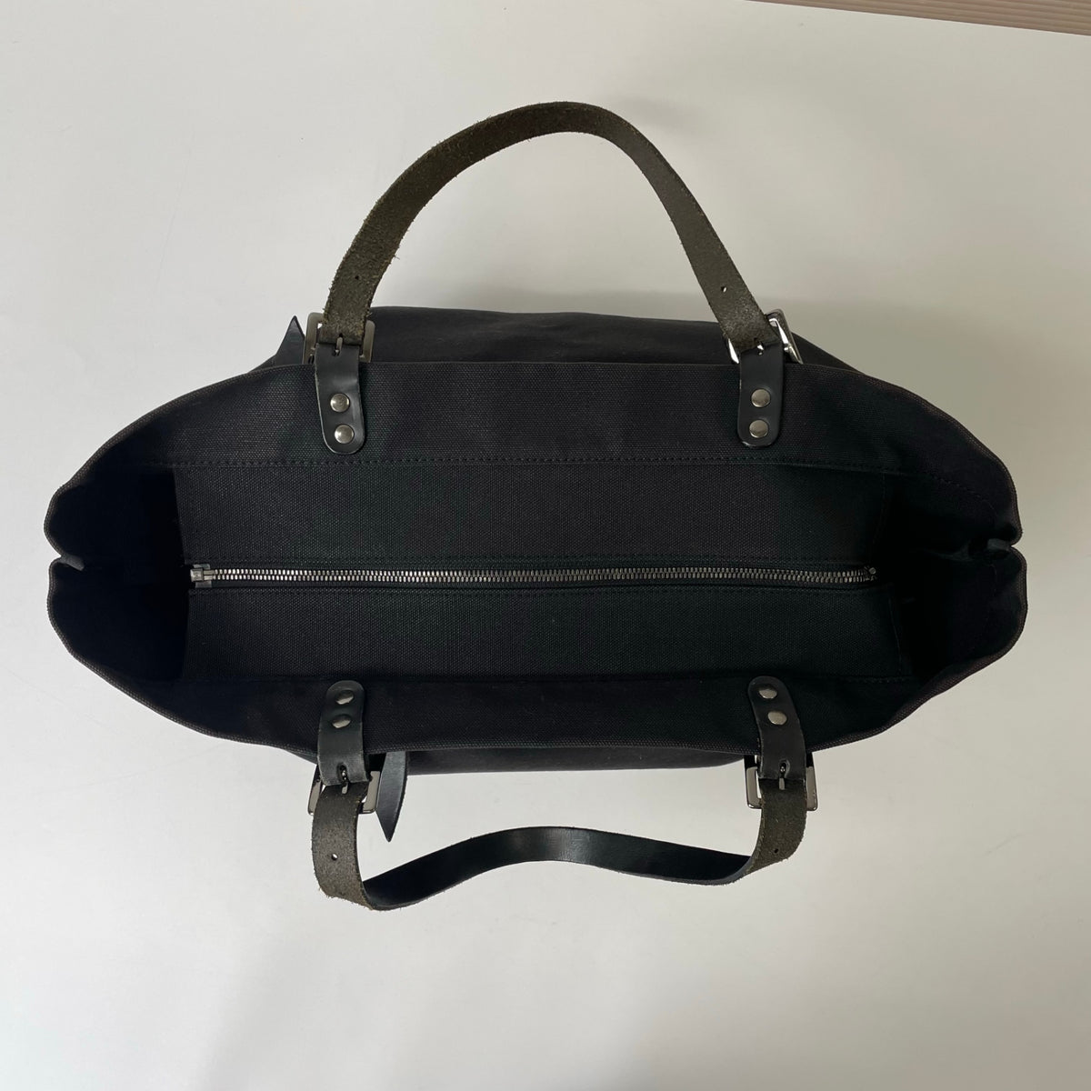 wjk / キャンバス×レザートートバッグ 参考定価：16,000+tax