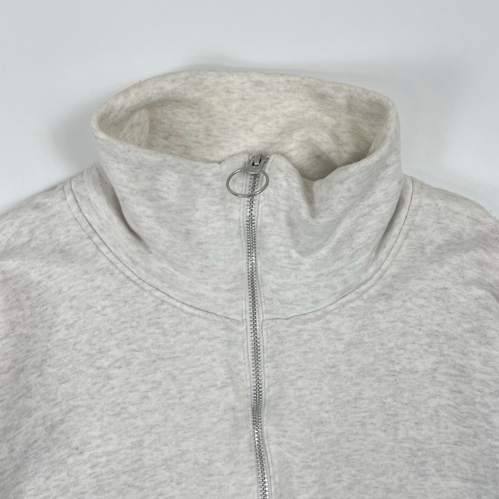 THE SHINZONE / HALF ZIP SWEAT 参考定価：24,800+tax SIZE:FREE
