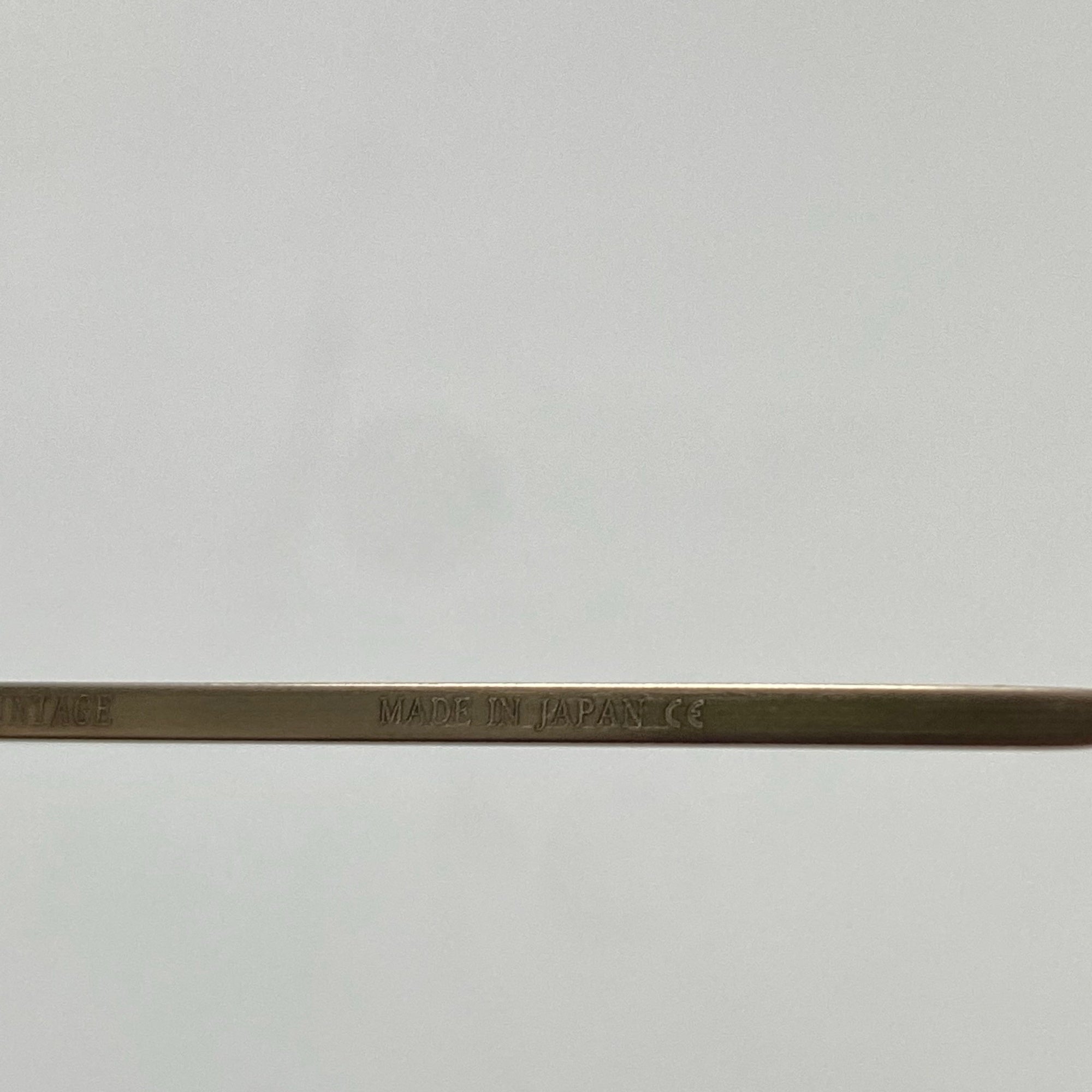 金子眼鏡 「VINTAGE」ライン / パント型 チタン BWG 度なしクリアレンズ  参考定価：40,000+tax