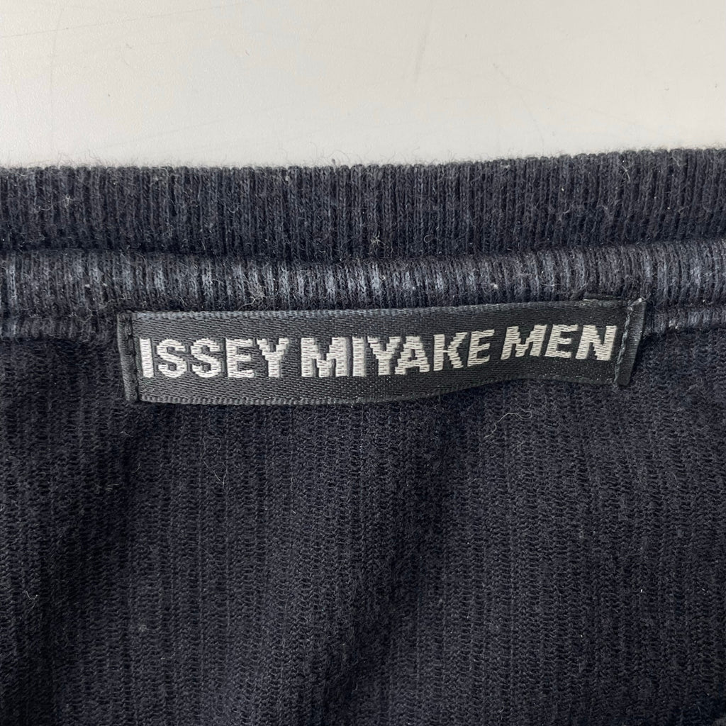 ISSEY MIYAKE MEN / 凹凸タイトリブTEE ブラック SIZE:1