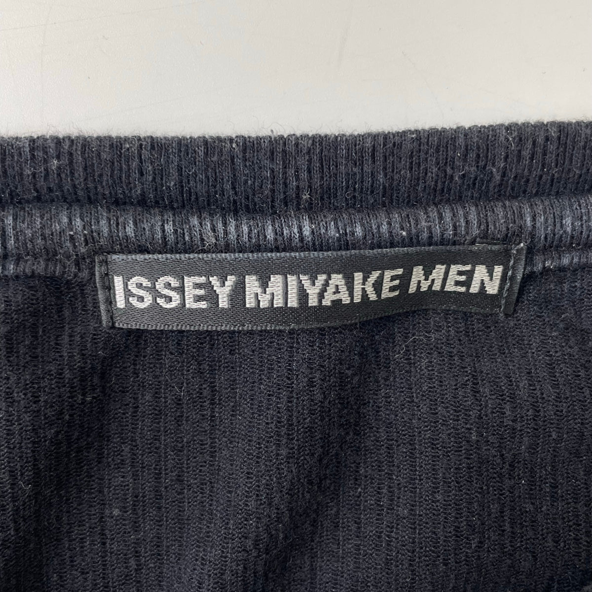 ISSEY MIYAKE MEN / 凹凸タイトリブTEE ブラック SIZE:1