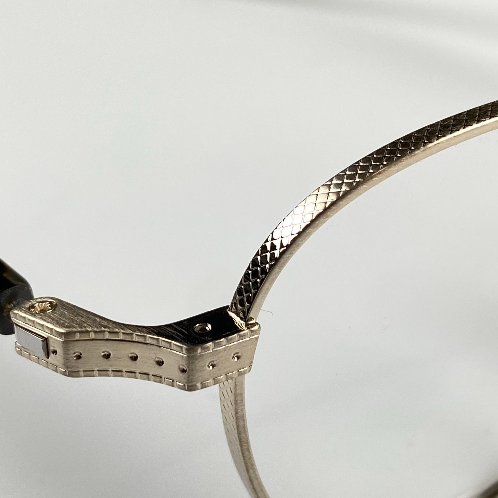 【極美品】 金子眼鏡 最上位Premiumライン / KMP-20 シルバーコンビ 眼鏡 METALシリーズ 度なしレンズ 参考定価：76,000+tax