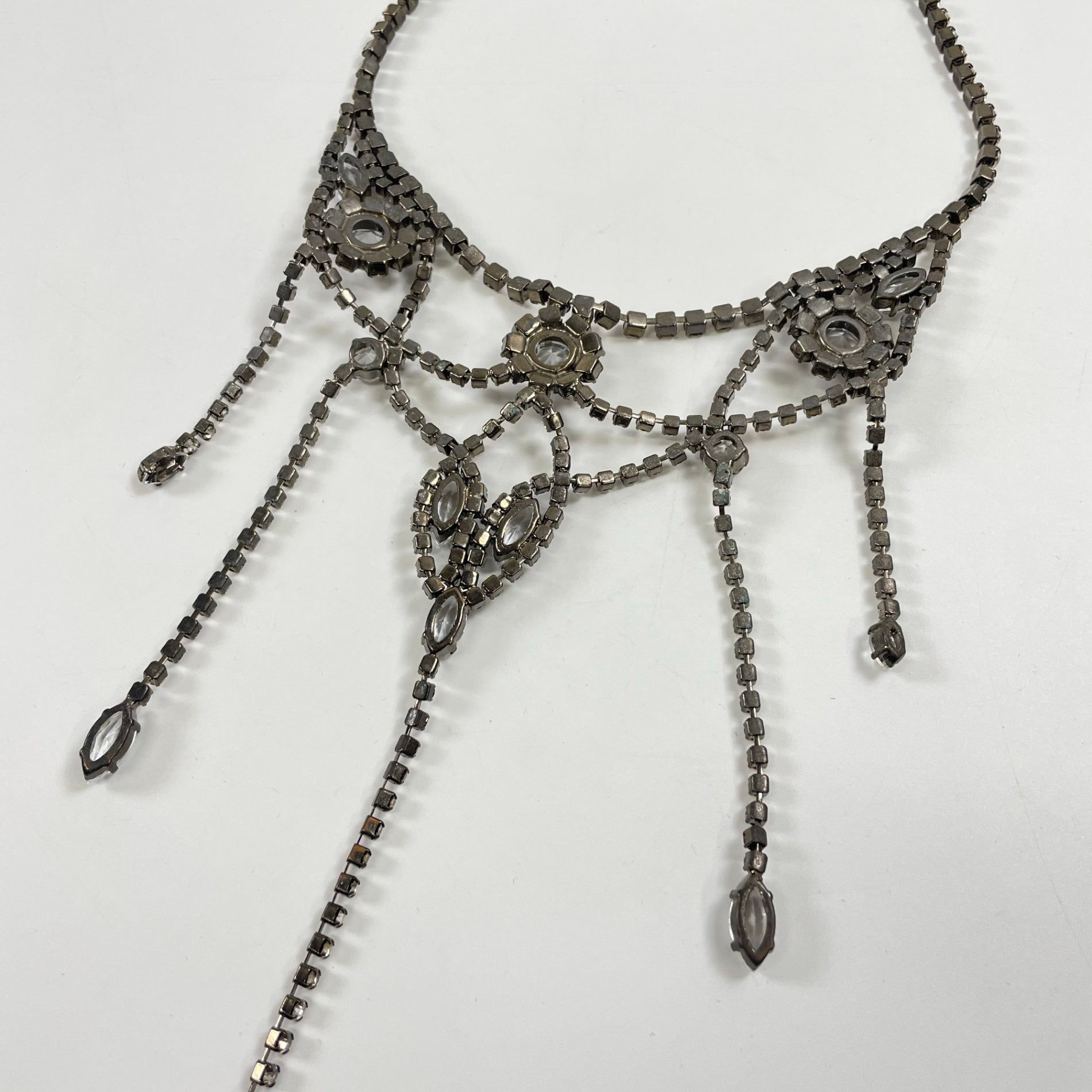 GIORGIO ARMANI / クリスタルチョーカー 参考定価：160,000程度