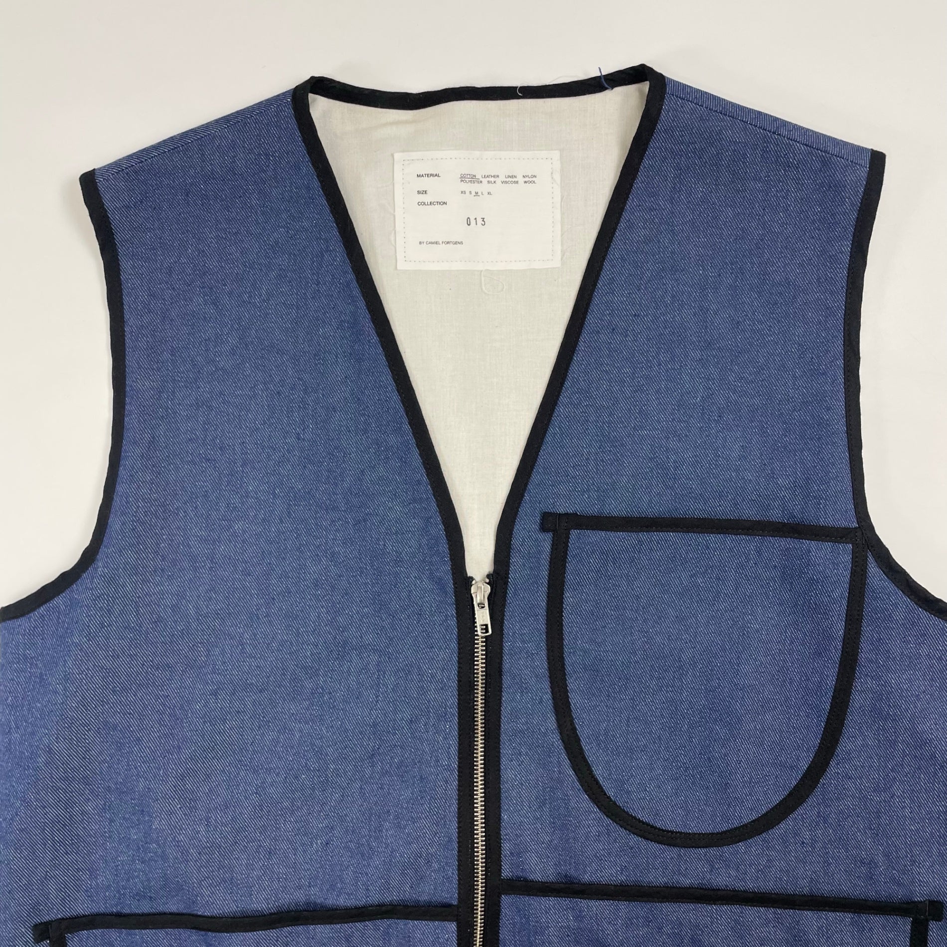 CAMIEL FORTGENS / ジップアップデニムベスト 参考定価：63,500程度 SIZE：M