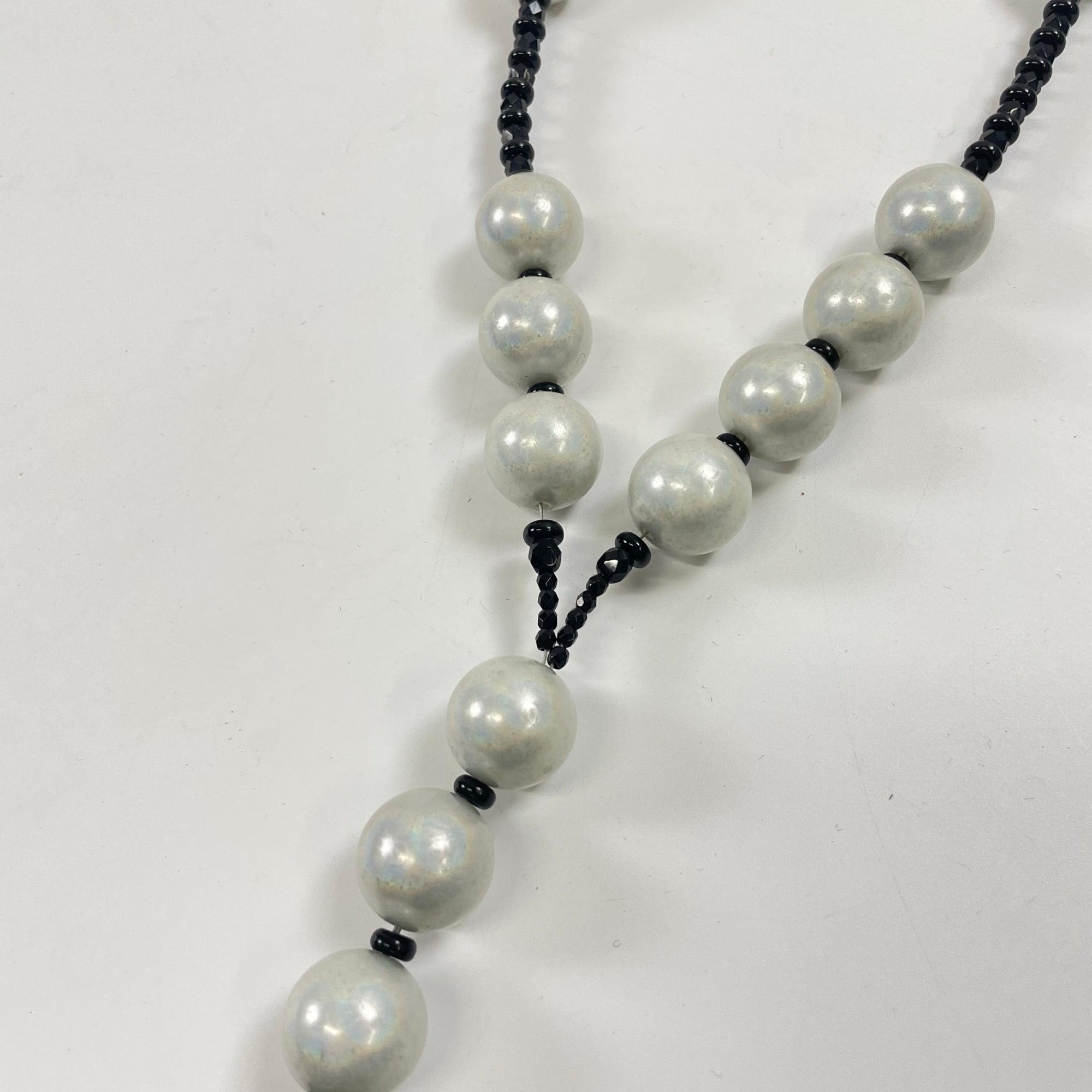 EMPORIO ARMANI / ボール＆フリンジネックレス 参考定価：55,000程度
