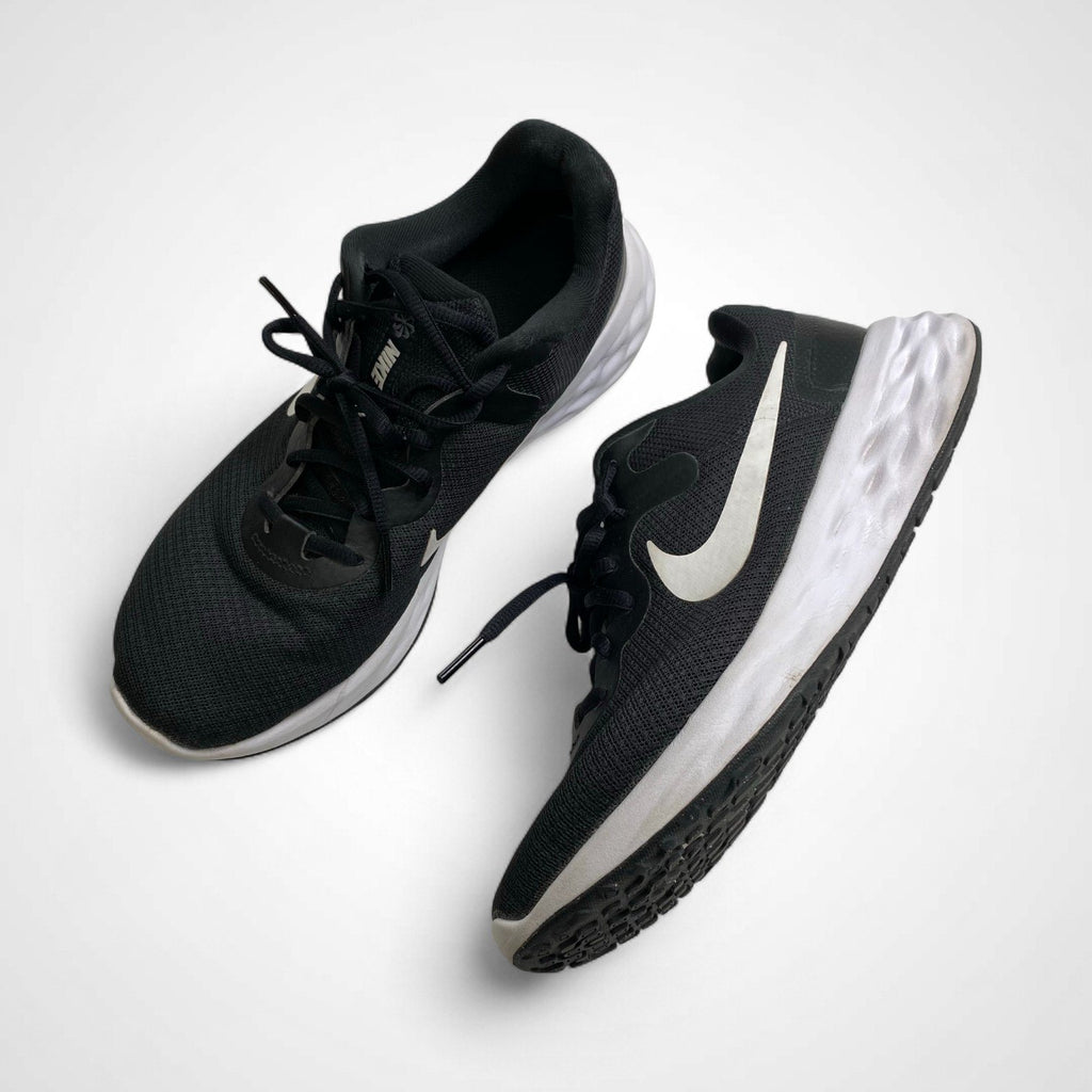 NIKE ナイキ / レボリューション 6 DC3728-003 ホワイト×ブラック SIZE:26.5