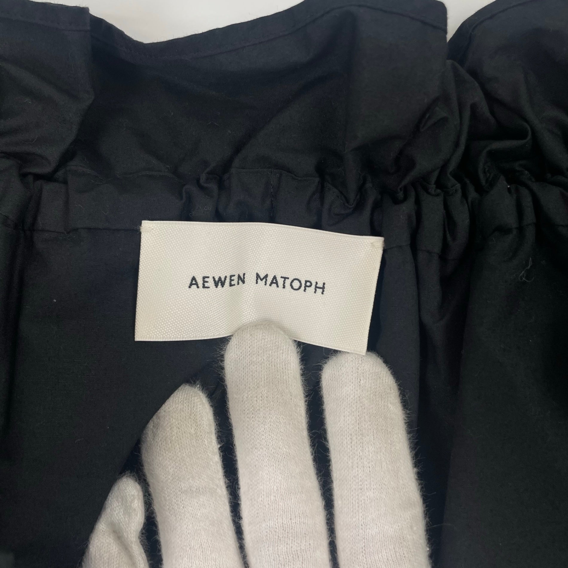 AEWEN MATOPH / ギャザーリボンノースリーブブラウス 日本製 参考定価：18,000+tax