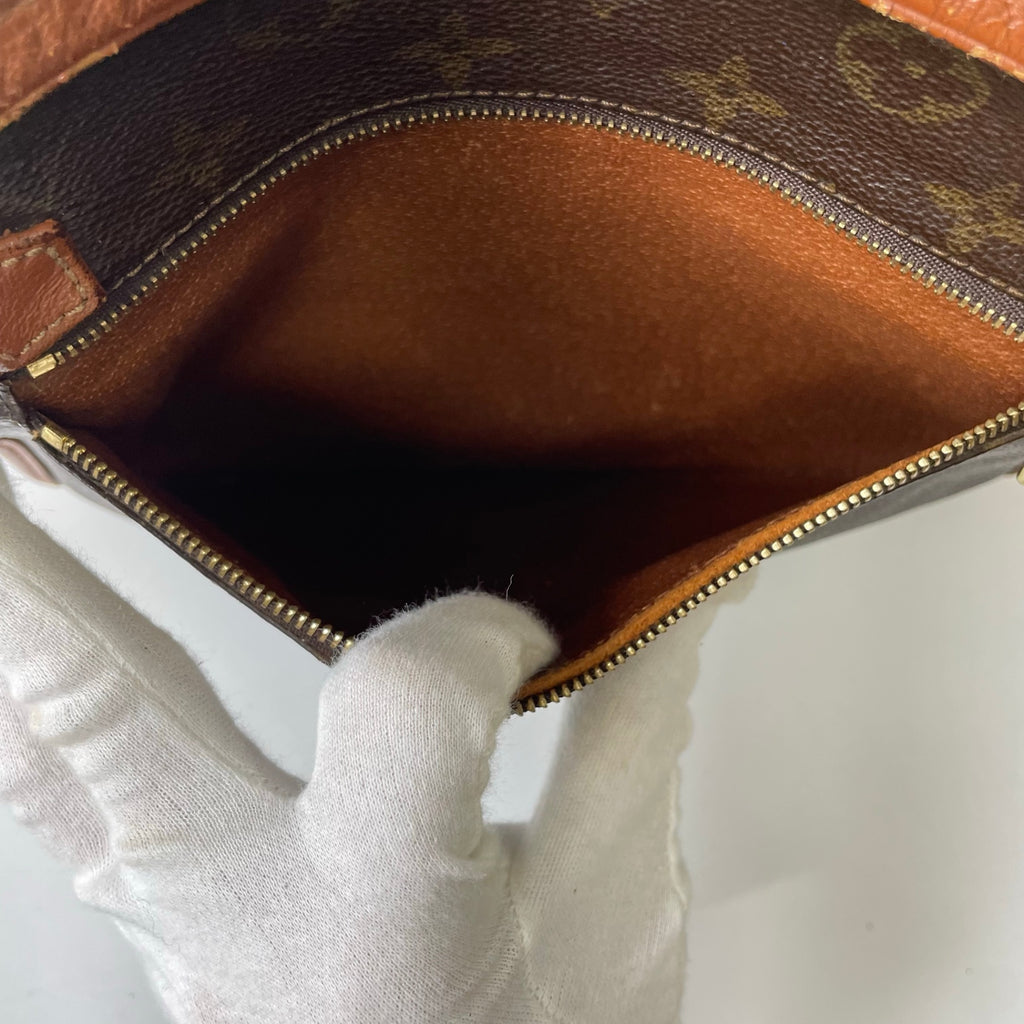 LOUIS VUITTON / モノグラム セカンドバッグ サックスポーツ