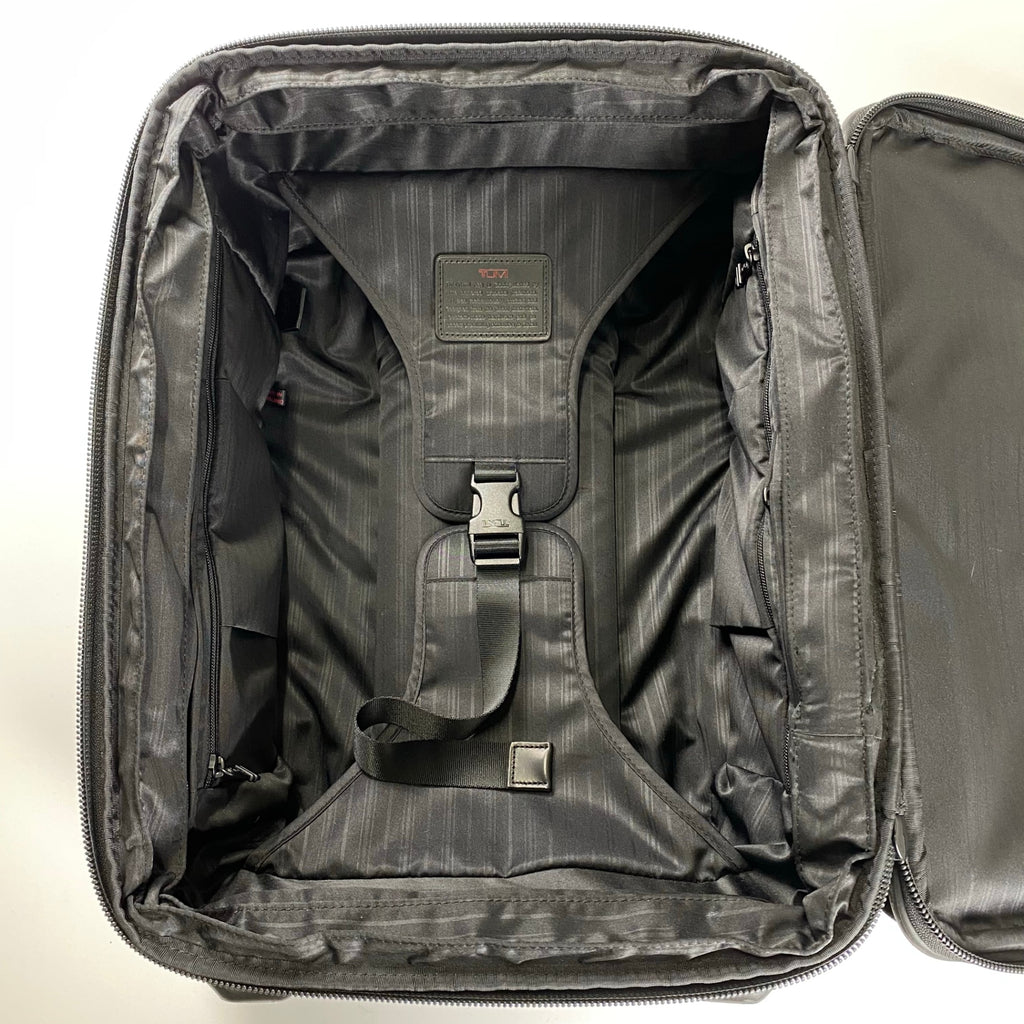 TUMI トゥミ / 26L収納 18インチ インターナショナル コンパクト キャリーオン ブラック 22018DH 参考定価：85,000+tax