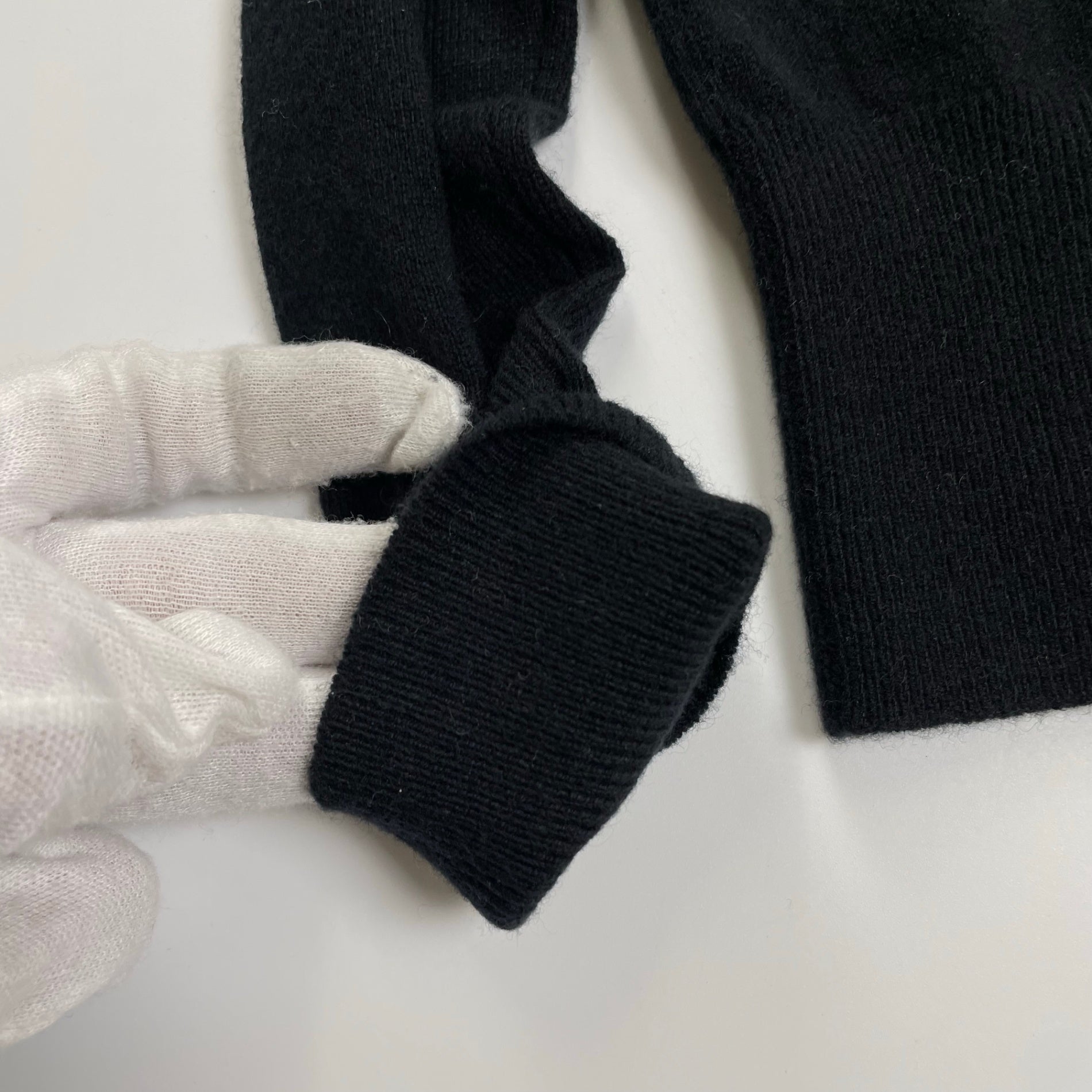 PICEA ピセア / 14GG High Neck ベビーカシミヤ100％ ブラック 21H18 極美品 参考定価：51,000+tax SIZE:02