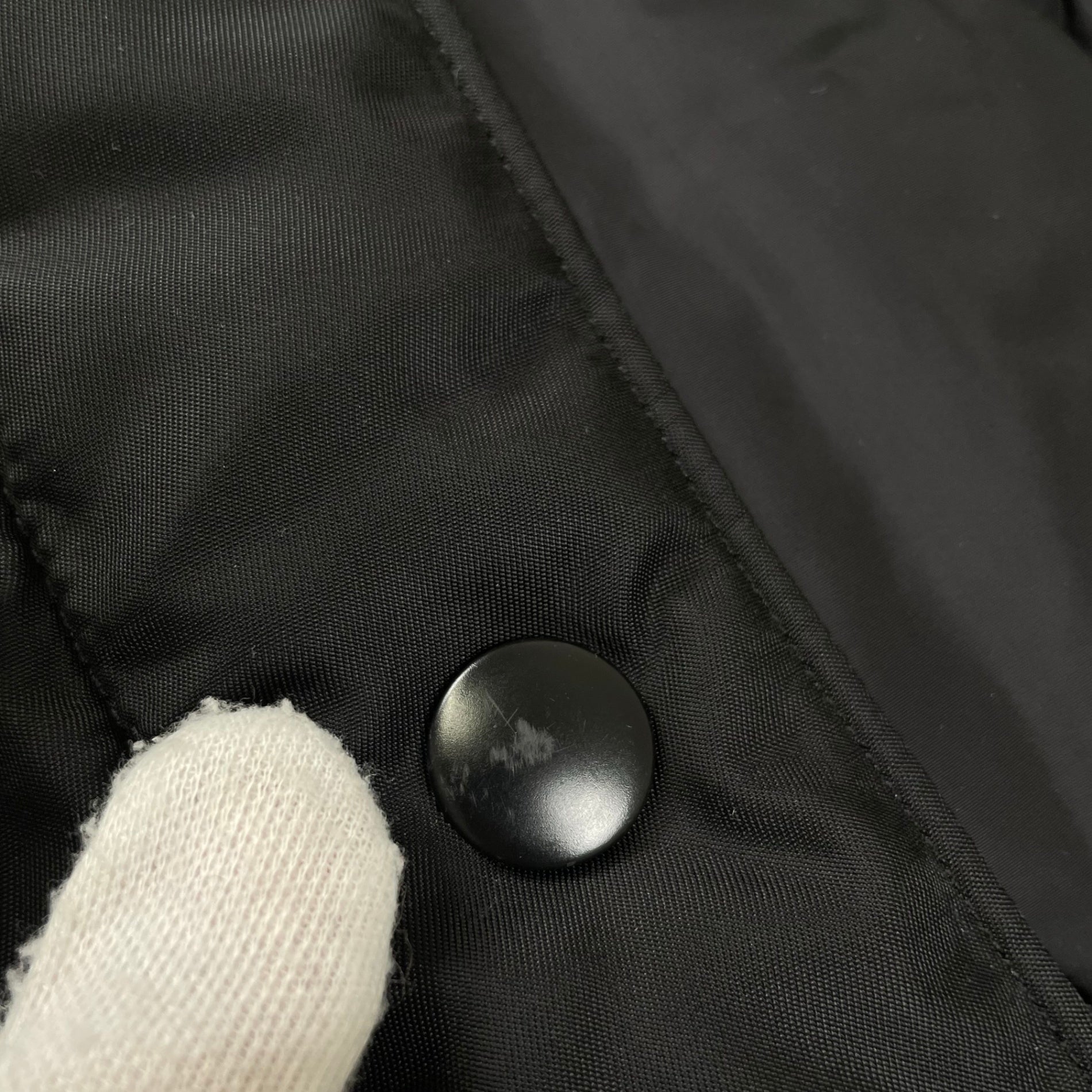 PRADA プラダ / RE- NYLON ダウンコート コヨーテファー ロップイヤー 参考定価：400,000程度 SIZE:M