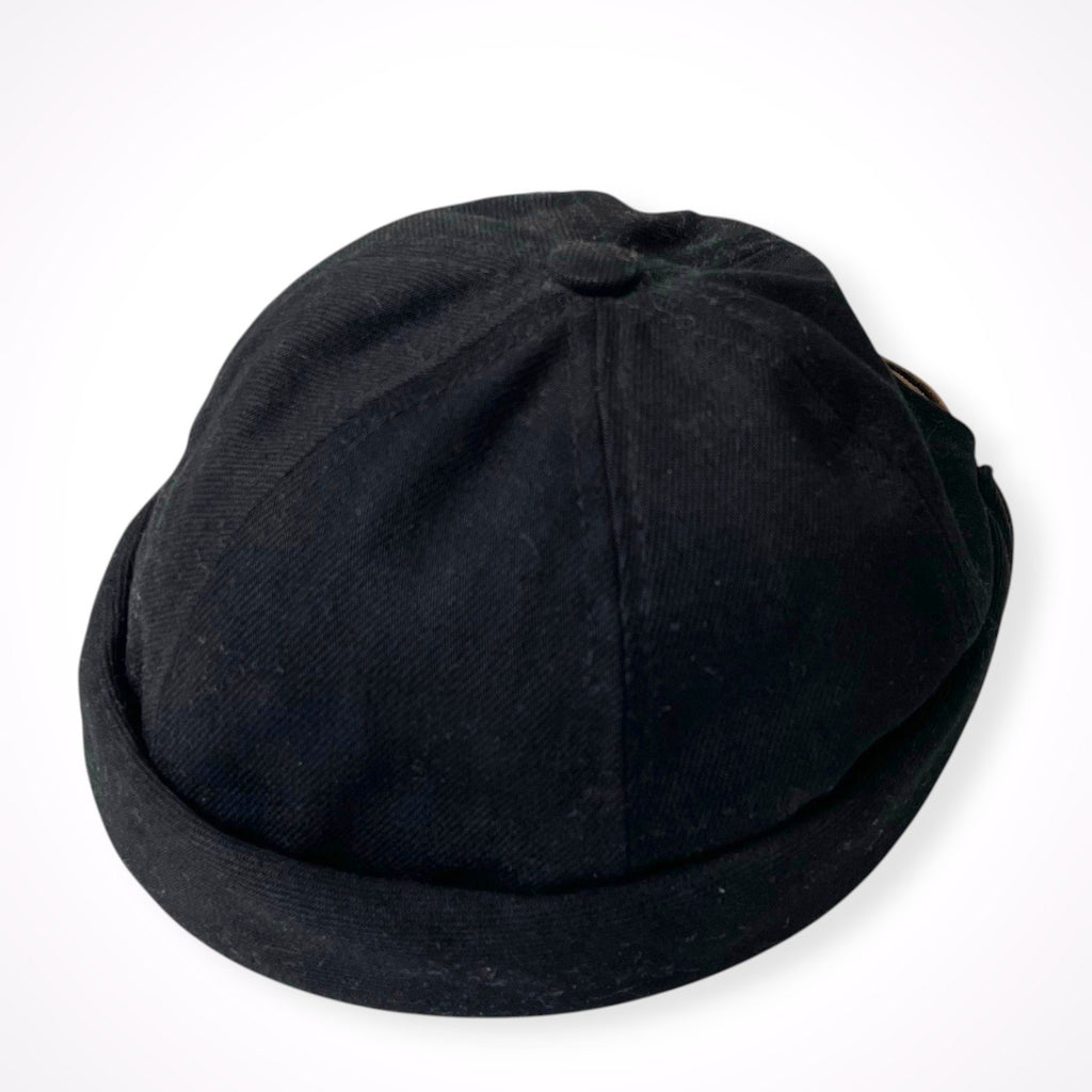 BETON CIRE / フィッシャーマンズキャップ 参考定価：15,000程度 SIZE：調整可能