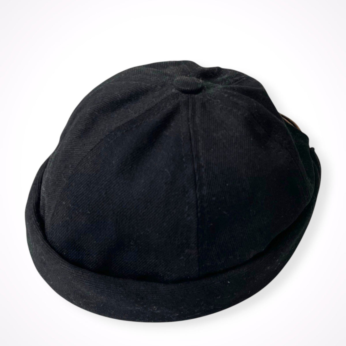 BETON CIRE / フィッシャーマンズキャップ 参考定価：15,000程度 SIZE：調整可能