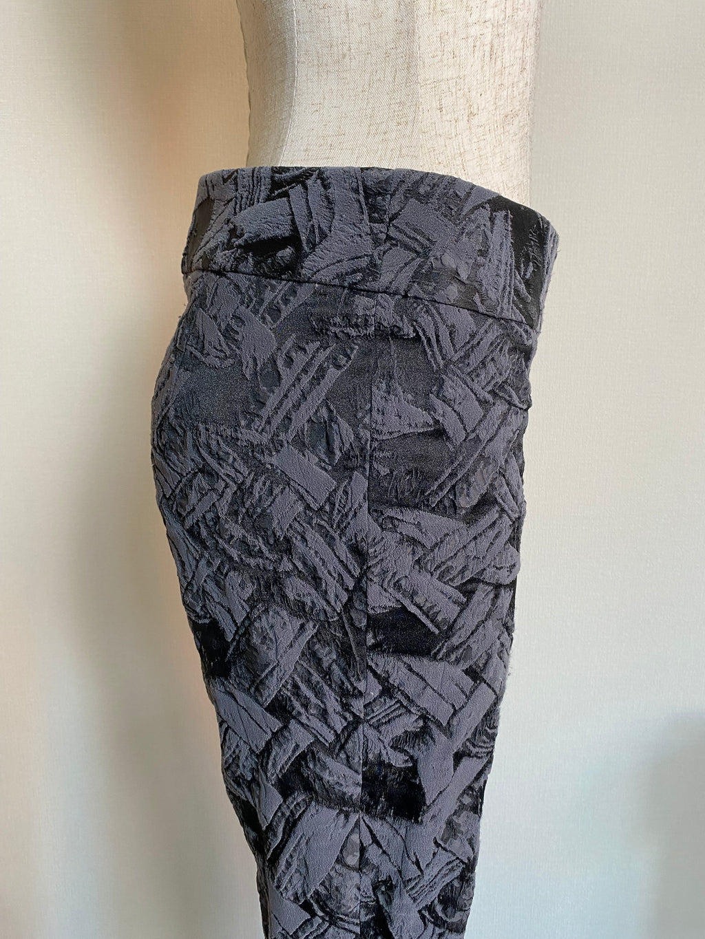 ISSEY MIYAKE イッセイミヤケ ジャガード 織柄 ストレッチ パンツ