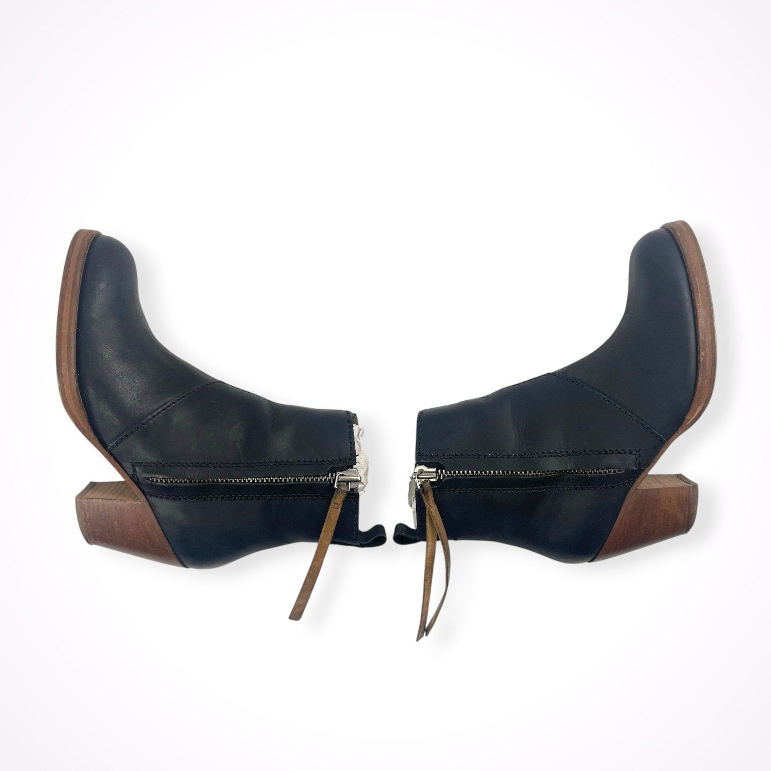 ACNE / PISTOLレザーブーツ 参考定価：80,000程度 SIZE:37