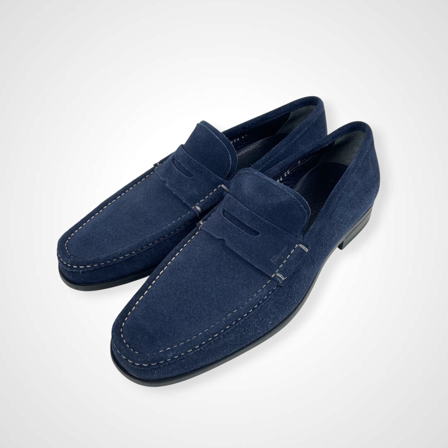 SALVATORE FERRAGAMO サルバトーレ フェラガモ / スウェードローファー ネイビー 極美品 参考定価：70,000程度 SIZE：9(27cm程度)