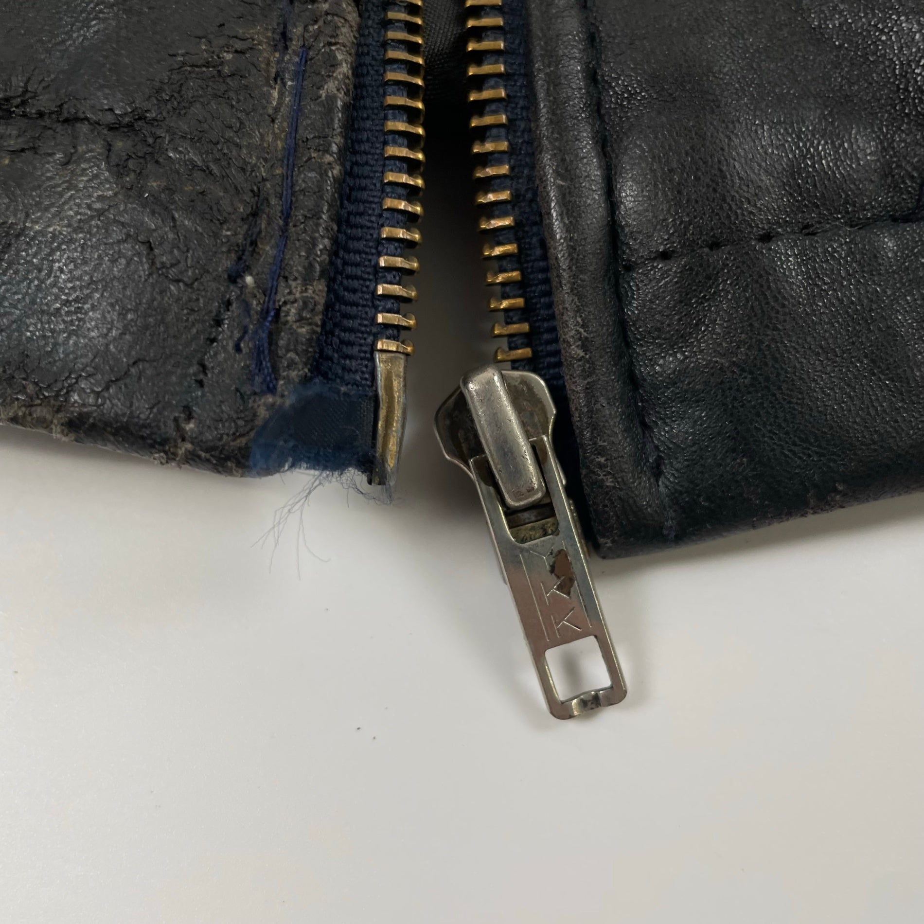 FRENCH VINTAGE / 8-90s パイロットレザージャケット SIZE:M程度