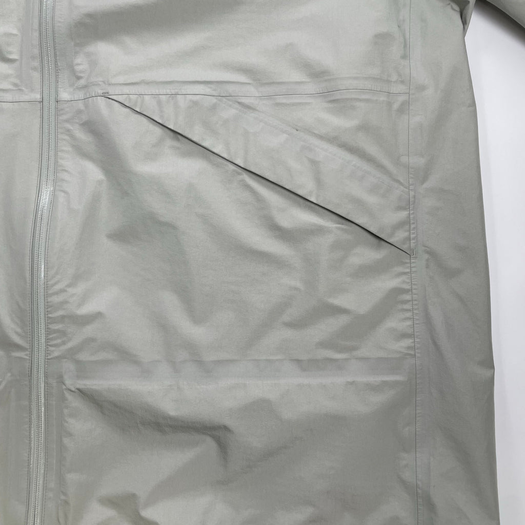 emmi × HELLY HANSEN / RAINCOVER FOR FIBERPILE レインコート  参考定価：24,000+tax SIZE:L