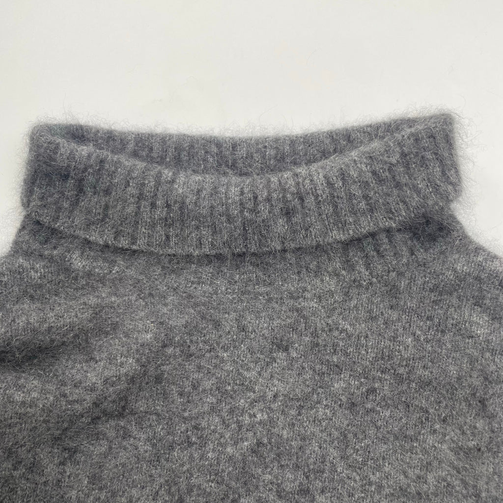 Lui's ルイス / チャイニーズラクーンタートルネック 参考定価：18,000程度 SIZE:FREE