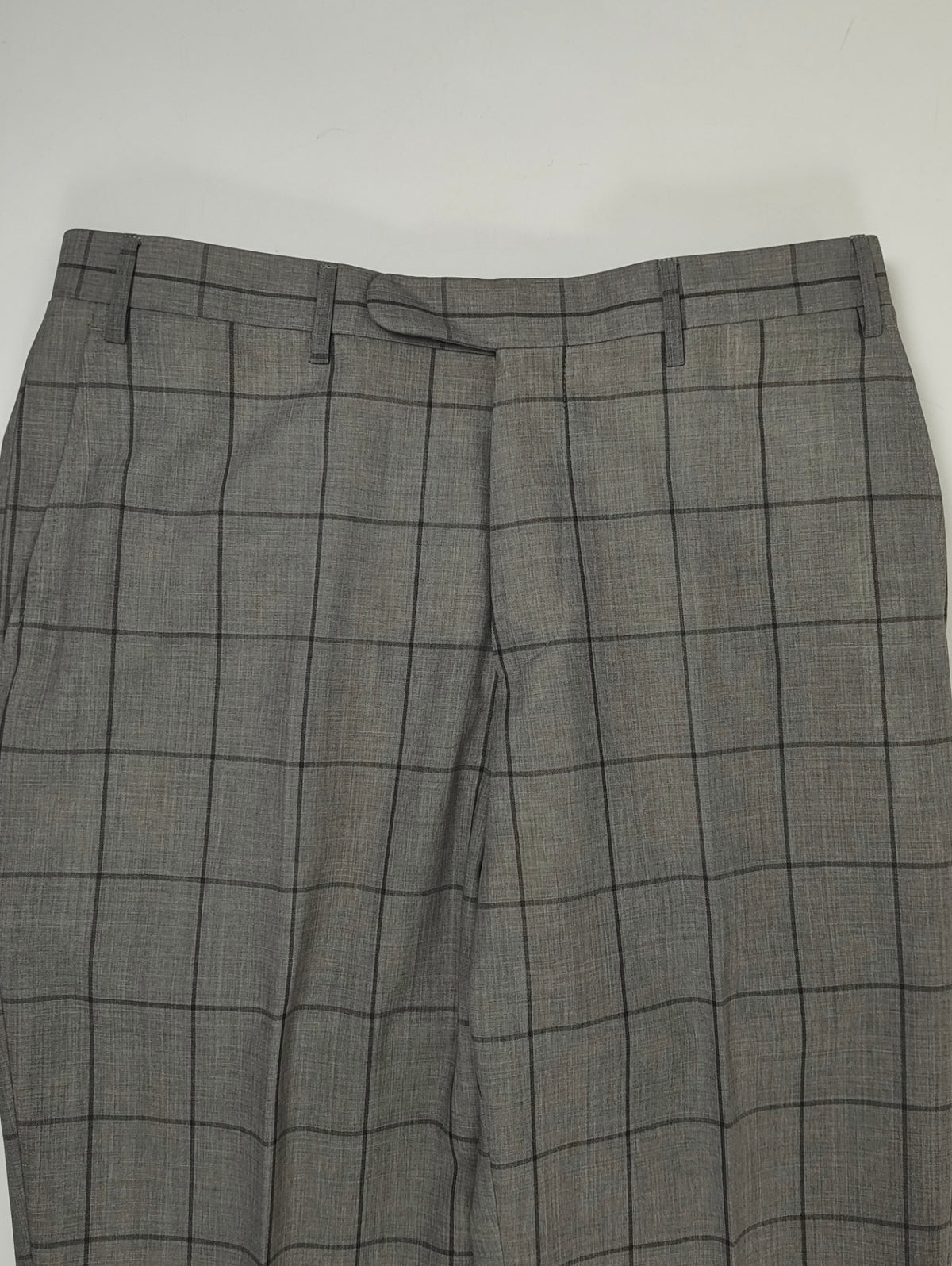 CC COLLECTION CORNELIANI / バージンウール チェック柄スーツ 参考定価：160,000程度 SIZE:46
