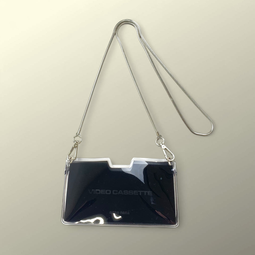 nana-nana ナナ ナナ / PVC VIDEO CASSETTE BAG チェーンショルダー バッグ 参考定価：9,000+tax
