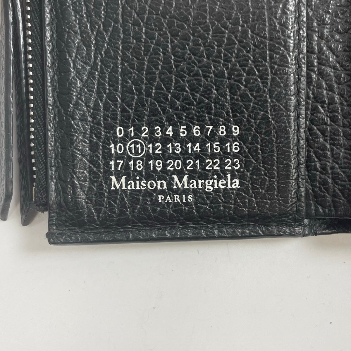 Maison Margiela / 4ステッチ エンベロープ型 3つ折り財布 参考定価：70,000程度