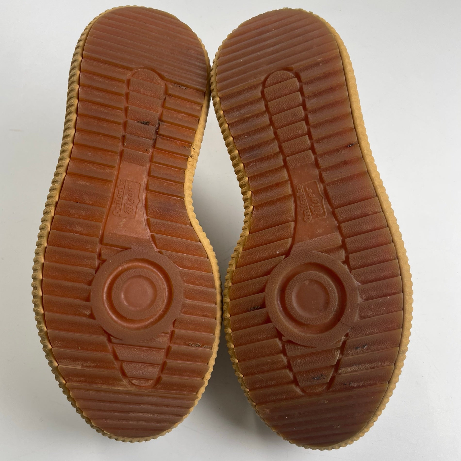 onitsuka tiger オニツカタイガー / DELECITY 厚底スニーカー 参考定価：16,000+tax SIZE:23.5cm