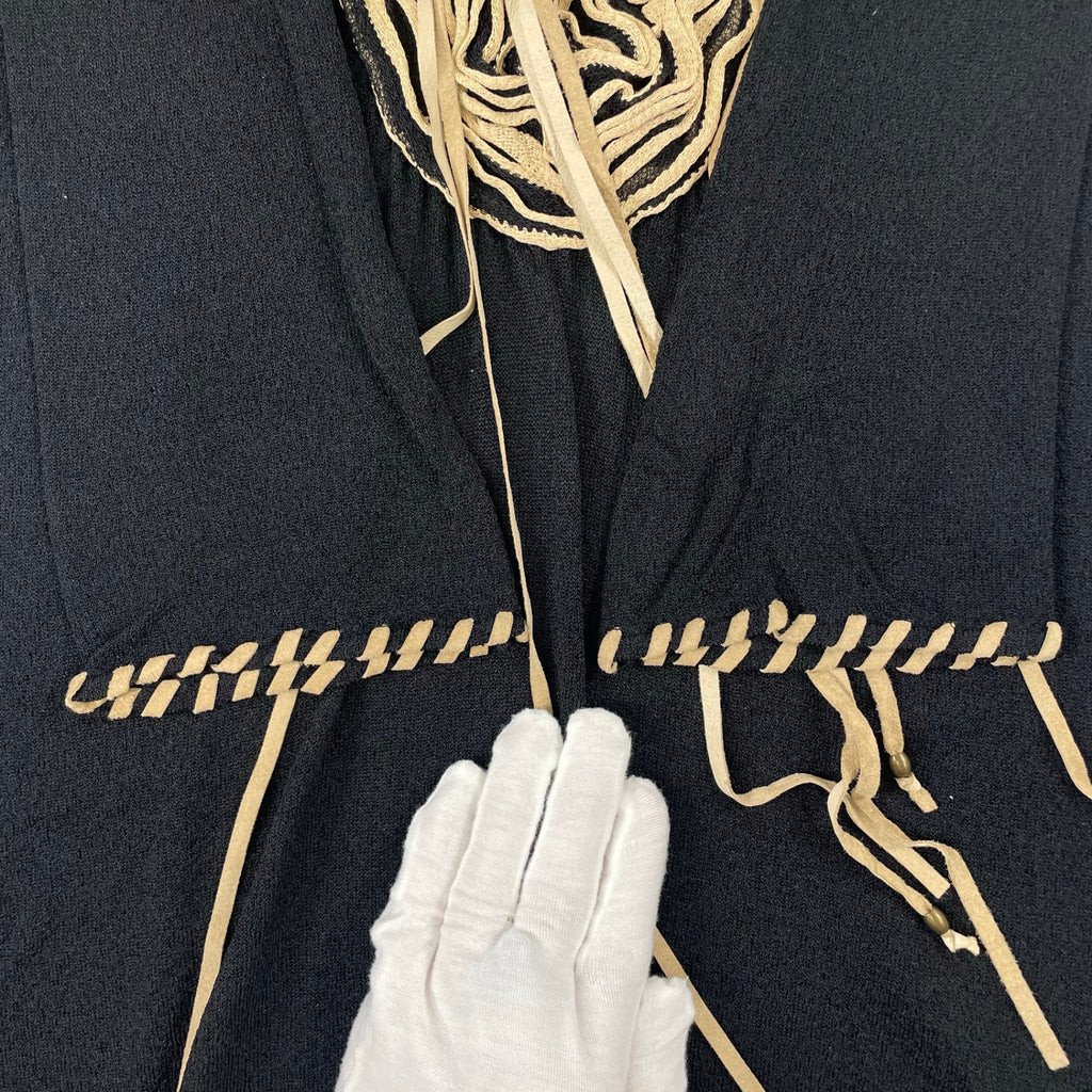 CLASS roberto cavalli / フリンジチュニックニット 参考定価：60,000程度 SIZE:42(M程度)