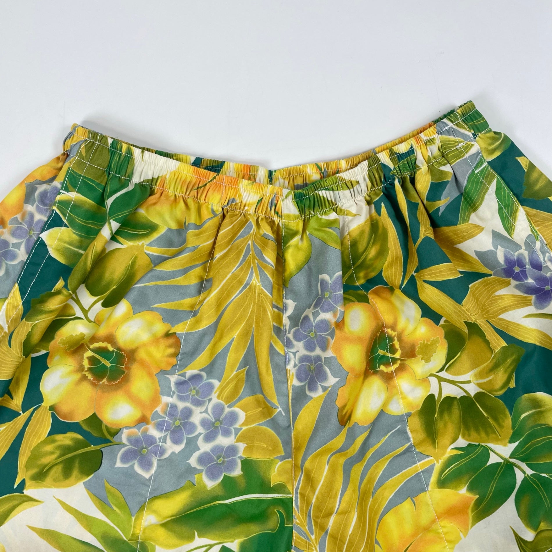 BEAMS PLUS / GYM Shorts Tropical Pattern Print  参考定価：18,000+tax SIZE:M