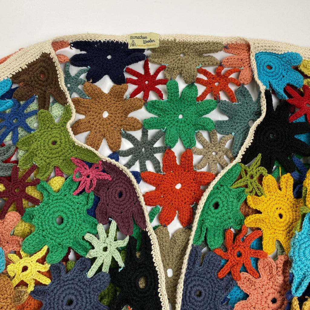 Niche. mcmachan Knitting Mills ニッチ マクマホン ニッティング ミルズ / クロシェニットカーディガン ハンドニット フラワー刺繍 SIZE：FREE