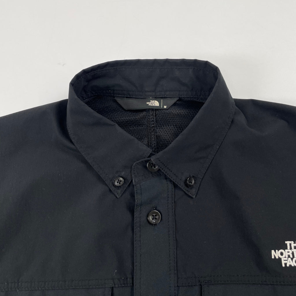 THE NORTH FACE / シーカーズシャツ 参考定価：15,000+tax SIZE:M