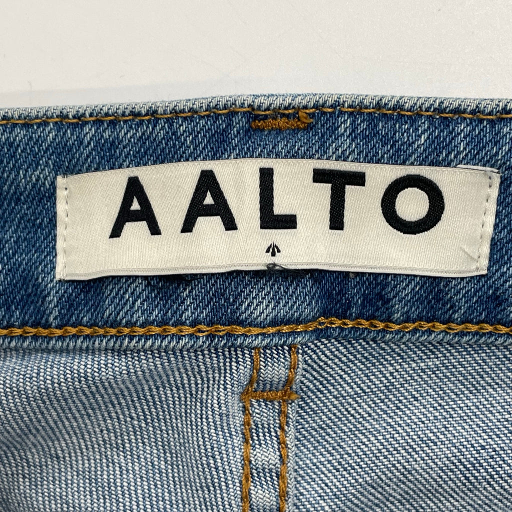 AALTO アアルト / FLARED JEANS WITH PLEATS フレアデニムパンツ 参考定価：45,000程度 SIZE:40