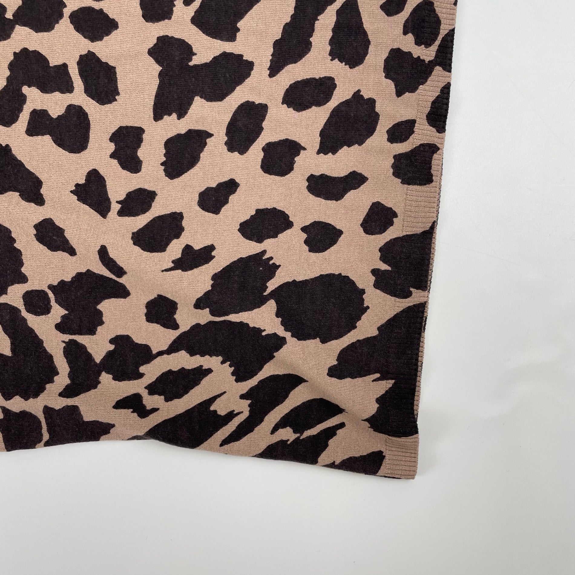 ESCADA エスカーダ / シルクMIXレオパードアンサンブル 参考定価：80,000程度 SIZE：S