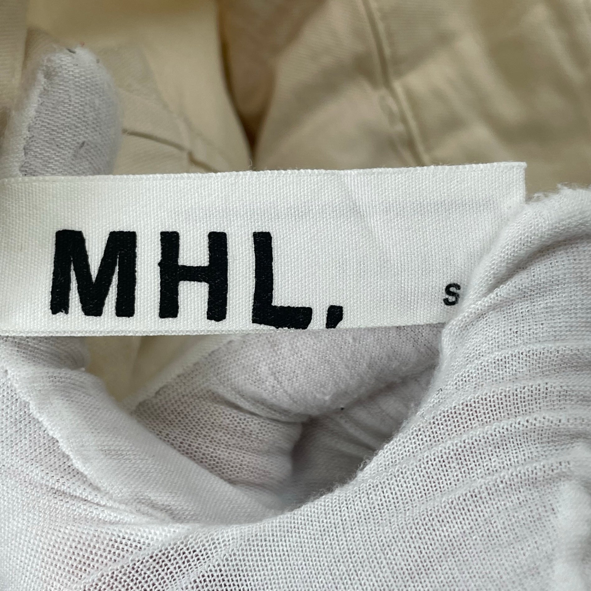 MHL. / シンチバック コットンリネンパンツ 参考定価：28,000程度 SIZE:S